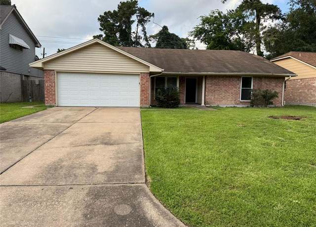 Property at 12819 Labelle Ln, Houston, TX 77015, 3 beds, 2 baths