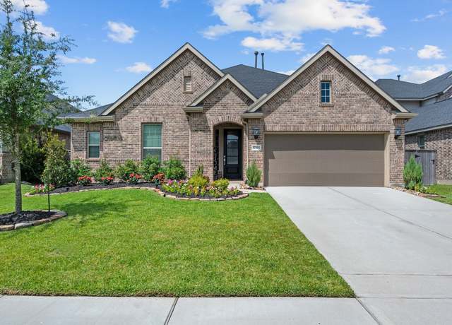 Property at 17315 Willow Lexington Ct, Hockley, TX 77447, 3 beds, 2.5 baths