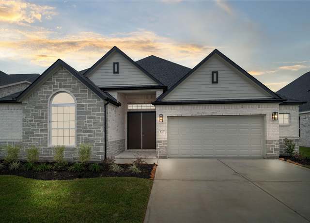 Property at 4707 Whisperwood Dr, Rosenberg, TX 77471, 4 beds, 3.5 baths