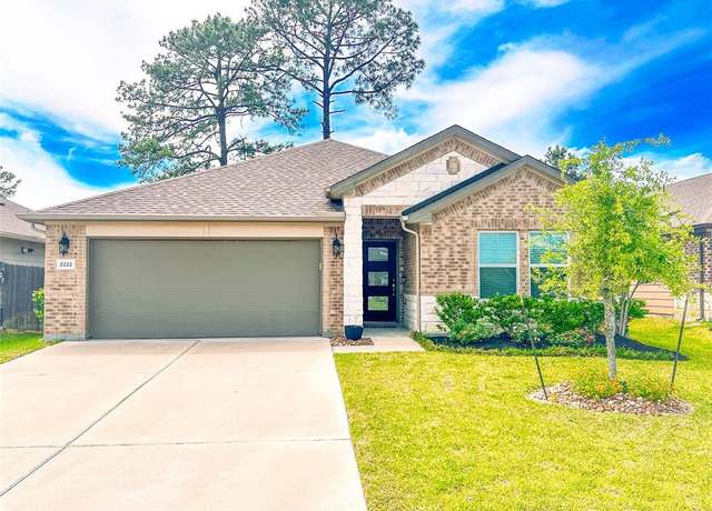 Property at 2222 E Winding Pines Dr, Tomball, TX 77375, 3 beds, 2.5 baths