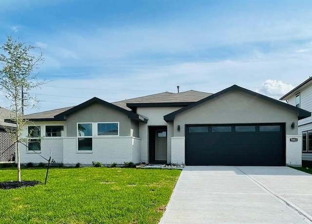 Property at 7022 Whispering Leaf St, Richmond, TX 77469, 4 beds, 2 baths