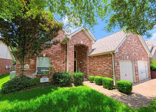 Property at 38107 W Sulphur Creek Dr, Magnolia, TX 77355, 4 beds, 2.5 baths