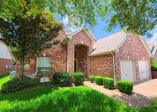 Property at 38107 W Sulphur Creek Dr, Magnolia, TX 77355, 4 beds, 2.5 baths