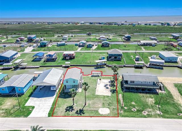 Property at 1217 County Road 201, Sargent, TX 77414, 3 beds, 2 baths