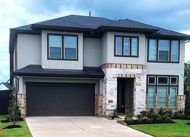 Property at 2827 Red Rosehip Ln, Richmond, TX 77406, 3 beds, 3.5 baths