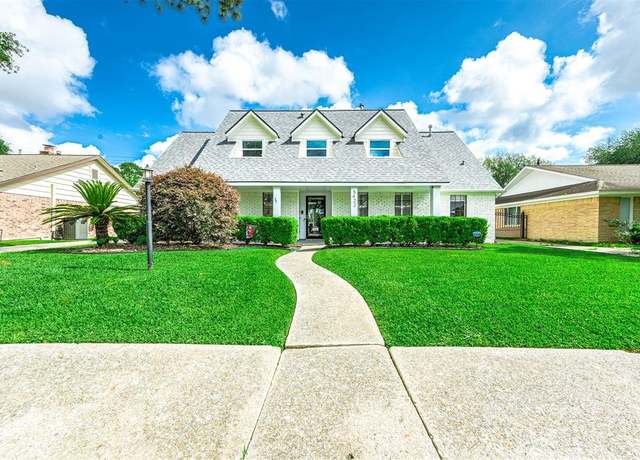 Property at 5422 Ariel St, Houston, TX 77096, 4 beds, 2.5 baths