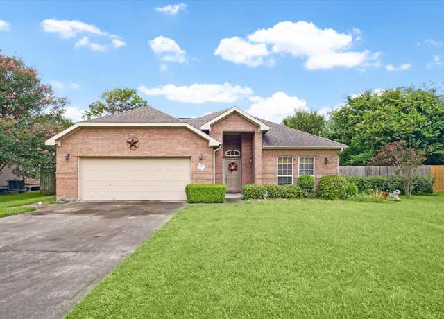Property at 4118 Eaton Dr, Santa Fe, TX 77510, 3 beds, 2 baths
