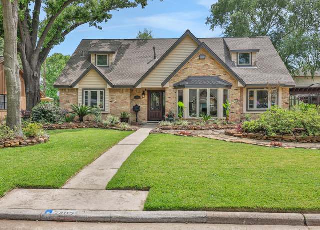 Property at 2402 Brookmere Dr, Houston, TX 77008, 4 beds, 4 baths