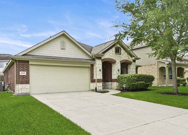 Property at 8830 River Dale Canyon Ln, Humble, TX 77338, 3 beds, 2 baths