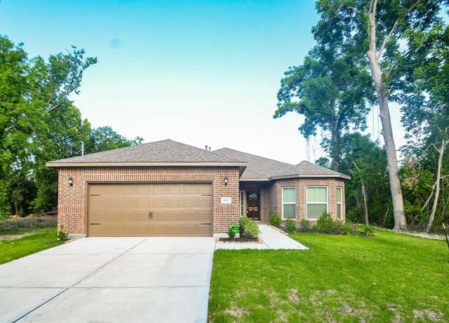 Property at 6523 Tuskegee St, Houston, TX 77091, 4 beds, 2.5 baths