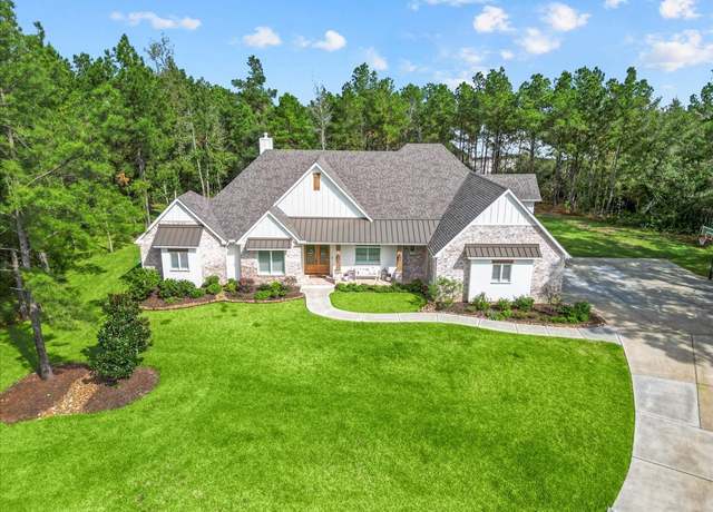 Property at 7519 Bingham Dr, Montgomery, TX 77316, 4 beds, 3.5 baths