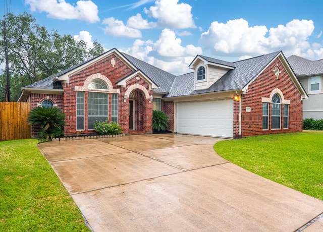 Property at 21526 Highland Knolls Dr, Katy, TX 77450, 4 beds, 2 baths