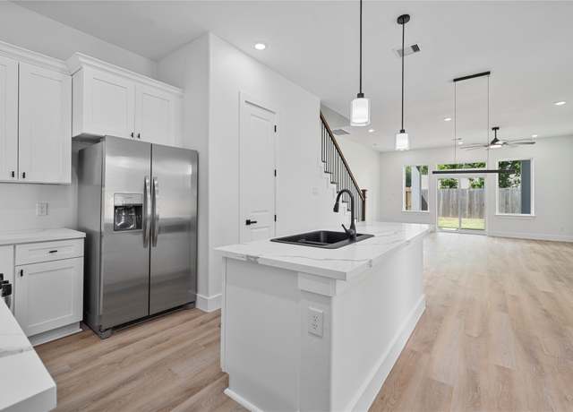 Property at 4519 Teton St, Houston, TX 77051, 3 beds, 2.5 baths