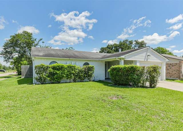 Property at 24426 Rockin Seven Dr, Hockley, TX 77447, 3 beds, 2 baths