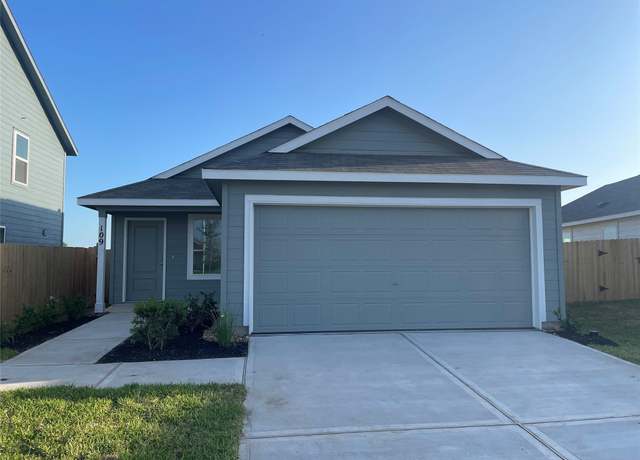 Property at 1305 Charlotte Way, Wharton, TX 77488, 4 beds, 2 baths