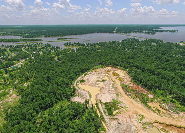 Property at 737 Creeklake Dr, Onalaska, TX 77360