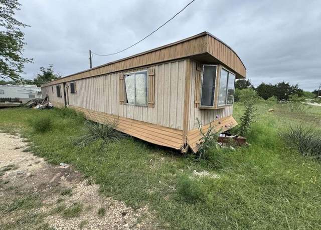 Property at 562 Siesta Dr, Bandera, TX 78003, 1 bed, 1 bath