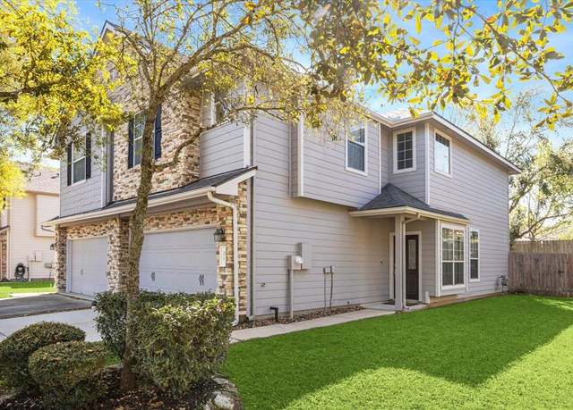 Property at 219 Drake Run Ln, Dickinson, TX 77539, 3 beds, 2.5 baths