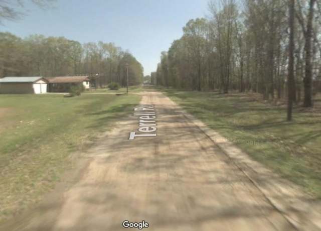Property at 302 Terrell Rd, Livingston, TX 77351
