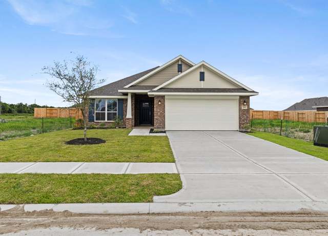 Property at 2246 W Post Oak Cir, Dayton, TX 77525, 4 beds, 2 baths