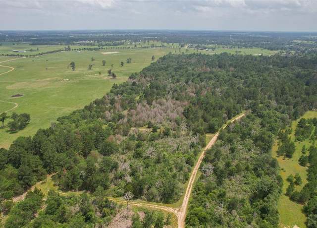 Property at 02 Cardinal, Hempstead, TX 77445