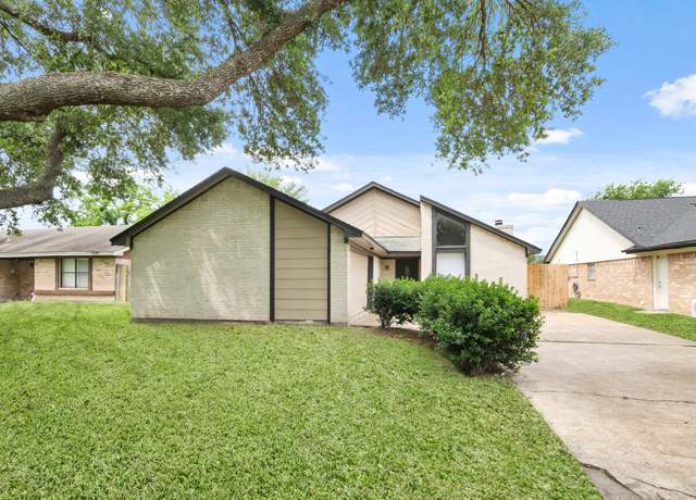 Property at 23535 Cranberry Trl, Spring, TX 77373, 3 beds, 2 baths