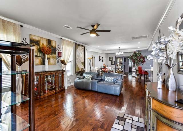 Property at 3715 Avenue O 1/2, Galveston, TX 77550, 3 beds, 2.5 baths