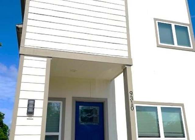 Property at 9310 Coffee St, Houston, TX 77033, 3 beds, 2.5 baths