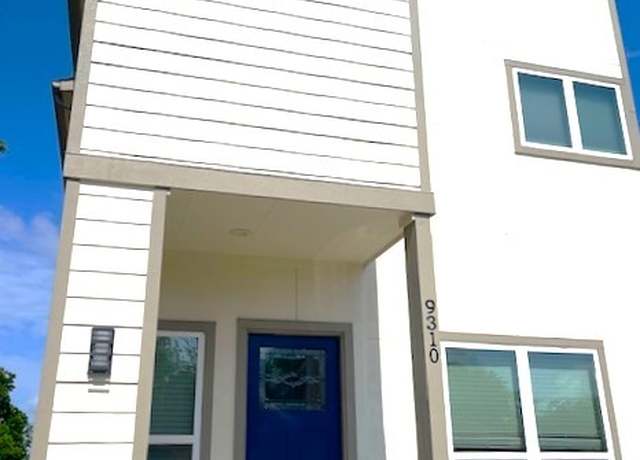Property at 9310 Coffee St, Houston, TX 77033, 3 beds, 2.5 baths
