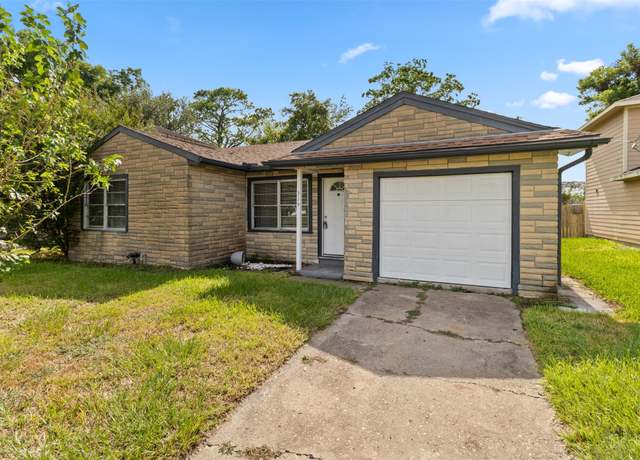 Property at 319 N Fulton St, Texas City, TX 77591, 3 beds, 1 bath