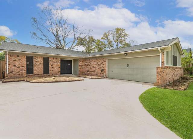 Property at 3910 Wintergreen Dr, Humble, TX 77396, 3 beds, 2 baths