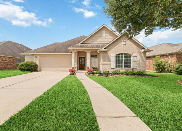Property at 28035 Emma Gardens Ln, Spring, TX 77386, 4 beds, 2 baths