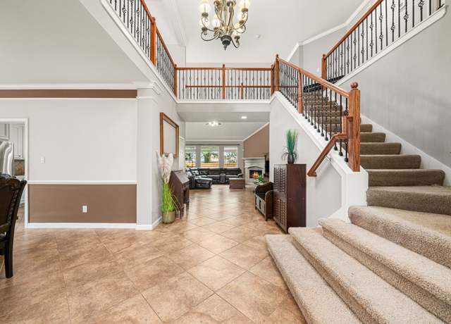 Property at 2530 Cezanne Cir, Missouri City, TX 77459, 4 beds, 3.5 baths