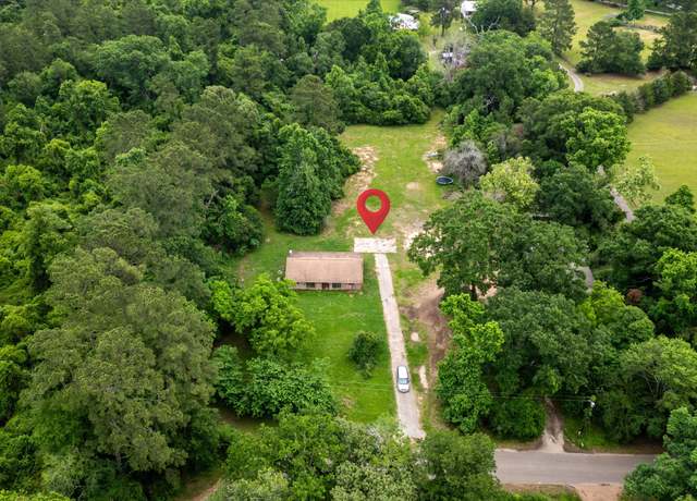 Property at 13541 Bert Brown Rd, Conroe, TX 77302, 6 beds, 3 baths