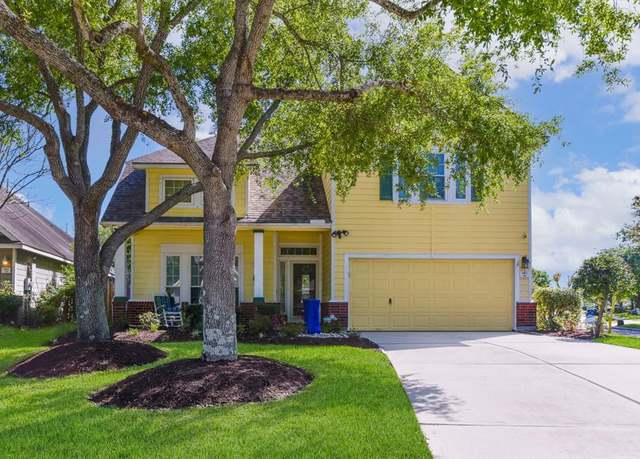 Property at 1415 Sunset Bay Ct, Seabrook, TX 77586, 3 beds, 2.5 baths