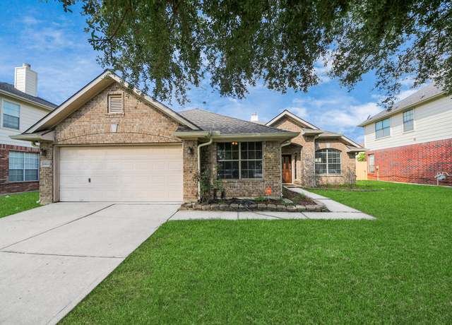 Property at 5522 Brazos Springs Dr, Sugar Land, TX 77479, 3 beds, 2 baths