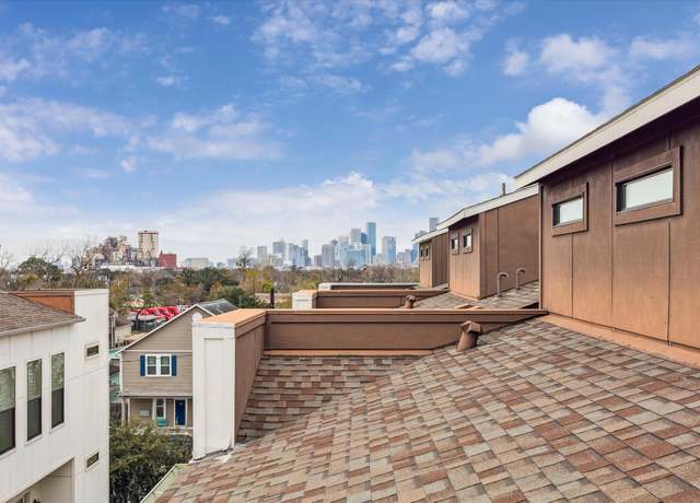 Property at 209 Burr St Unit D, Houston, TX 77011, 3 beds, 3.5 baths