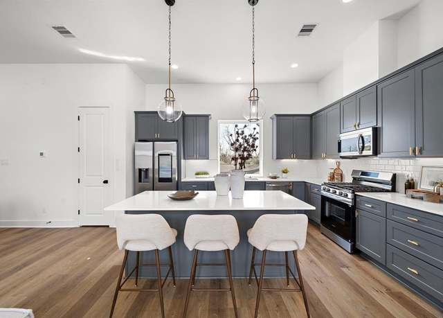 Property at 835 Rachel St Unit E, Houston, TX 77091, 3 beds, 3.5 baths