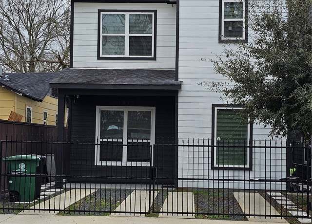 Property at 7513 Knox St, Houston, TX 77088, 3 beds, 2.5 baths