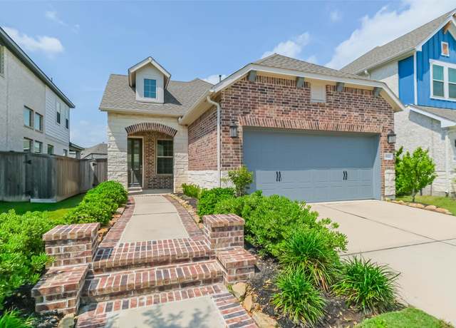 Property at 19622 Upper Canyon Ct, Cypress, TX 77433, 3 beds, 2 baths