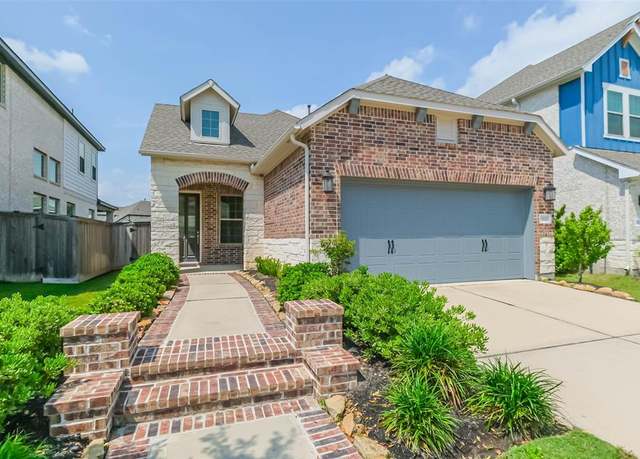 Property at 19622 Upper Canyon Ct, Cypress, TX 77433, 3 beds, 2 baths