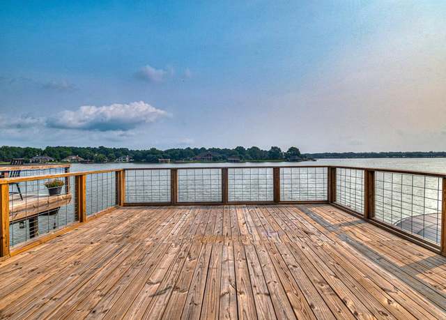Property at 1224 Lake Vw, Montgomery, TX 77356