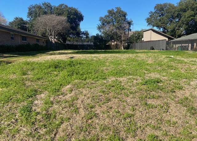 Property at 3614 N Braeswood Blvd, Houston, TX 77025