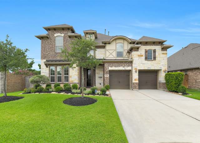 Property at 25426 Angelwood Springs Ln, Tomball, TX 77375, 5 beds, 4.5 baths