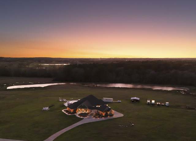 Property at 260 S Moody Ln, Cleveland, TX 77328, 3 beds, 3 baths