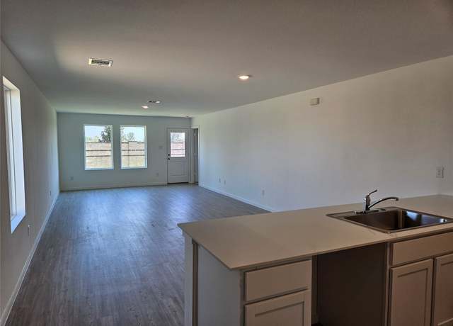 Property at 6854 Flowering Ginger Ln, Katy, TX 77493, 4 beds, 2 baths