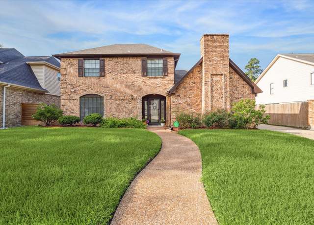 Property at 12826 Old Pine Ln, Houston, TX 77015, 4 beds, 2.5 baths