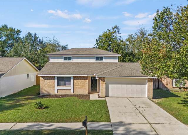 Property at 7519 Wovenwood Ln, Houston, TX 77041, 3 beds, 2.5 baths