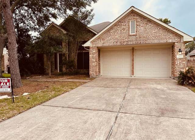 Property at 2606 Iris Ct, Pearland, TX 77584, 3 beds, 2.5 baths