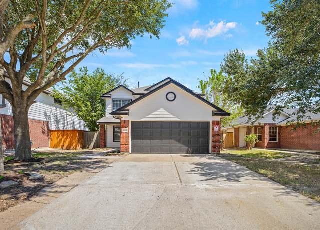 Property at 6034 Valley Cove Ln, Houston, TX 77085, 5 beds, 2.5 baths